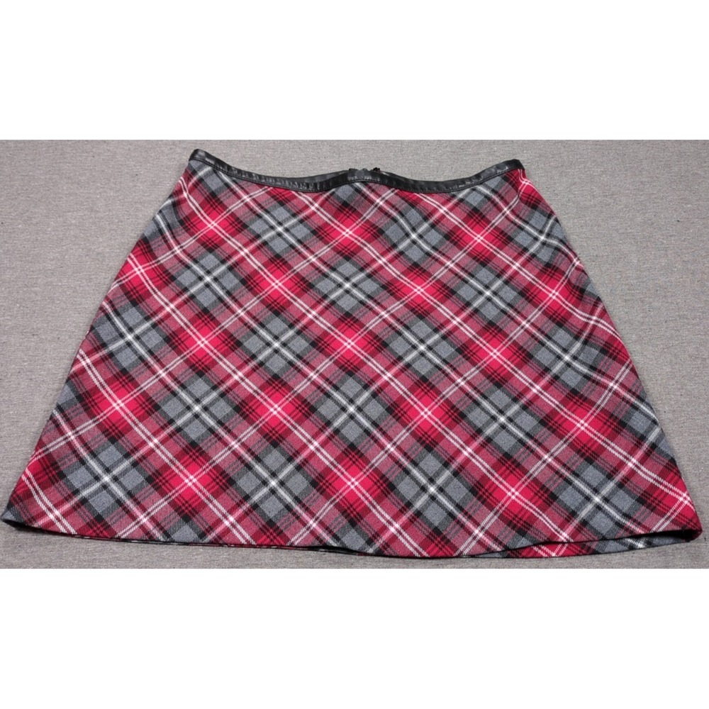 Byer VTG Y2K Mini Skirt Plaid Preppy‎ Red, Gray & Black Hi Waist Academia Size 9